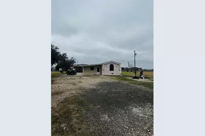 2069 Cr 317 12th Street, Palacios, TX 77465 - Photo 2