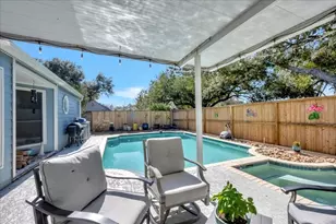 16702 Dale Oak Way, Houston, TX 77058 - Photo 22