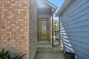 16702 Dale Oak Way, Houston, TX 77058 - Photo 4