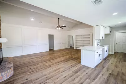 51 Sweetgum Court, Lake Jackson, TX 77566 - Photo 10
