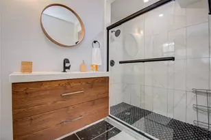 4522 Willowbend Blvd, Houston, TX 77035 - Photo 24