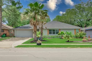 4522 Willowbend Blvd, Houston, TX 77035 - Photo 2