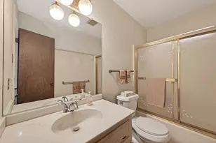 7102 Cerca Ct, Houston, TX 77086 - Photo 18