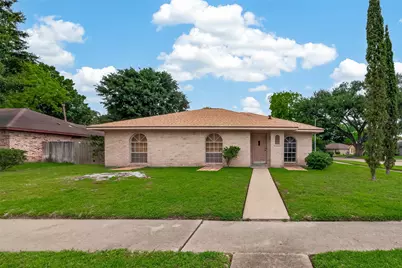 7102 Cerca Court, Houston, TX 77086 - Photo 1