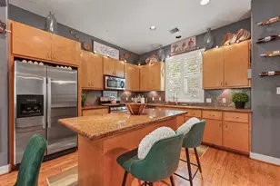 2044 Tuam St, Houston, TX 77004 - Photo 2