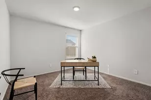 8004 Front Nine Ln, Navasota, TX 77868 - Photo 18