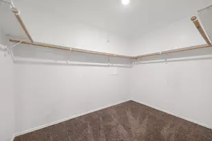 8004 Front Nine Ln, Navasota, TX 77868 - Photo 14