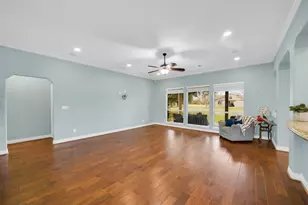 19407 Pine Tree Ln, Waller, TX 77484 - Photo 12