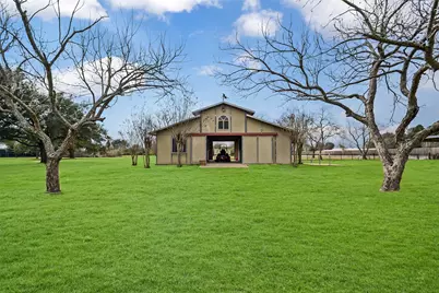 19407 Pine Tree Lane, Waller, TX 77484 - Photo 4