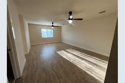 6146 Settlers Lake Circle W, Katy, TX 77449 - Photo 12