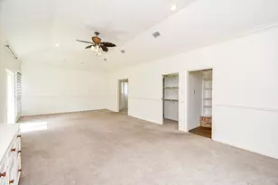 1231 Creekford Cir, Sugar Land, TX 77478 - Photo 22
