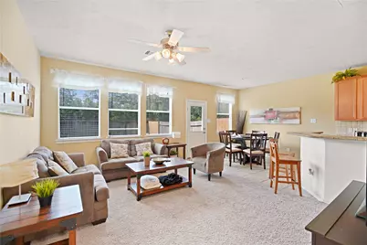 211 Bloomhill Place, The Woodlands, TX 77354 - Photo 8