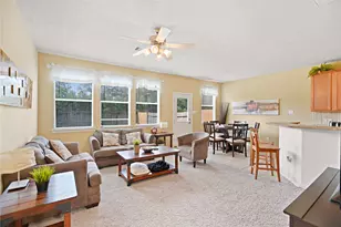 211 Bloomhill Pl, The Woodlands, TX 77354 - Photo 8