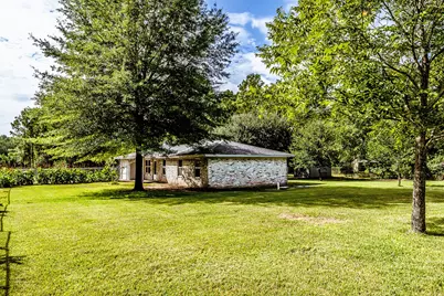 18 Main Street, Huntsville, TX 77340 - Photo 18
