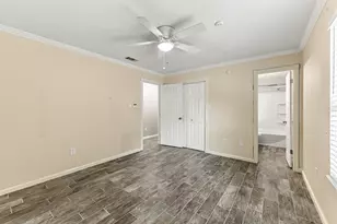 18 Main St, Huntsville, TX 77340 - Photo 12