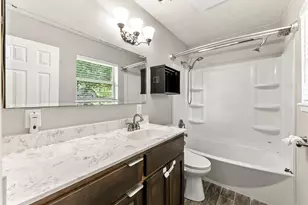 18 Main St, Huntsville, TX 77340 - Photo 14