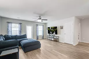 15560 Briar Forest Dr, Conroe, TX 77306 - Photo 6