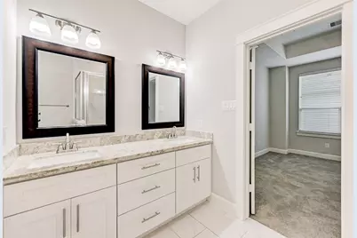 705 Rd Link Road, Houston, TX 77009 - Photo 22