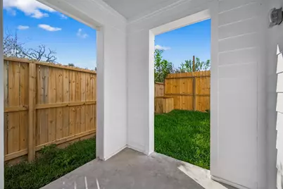867 Lonnie Lane, Houston, TX 77091 - Photo 32