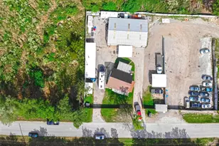 6317 Big Oaks Dr, Conroe, TX 77385 - Photo 6