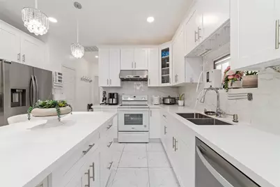 3430 Shadowwalk Drive, Houston, TX 77082 - Photo 14