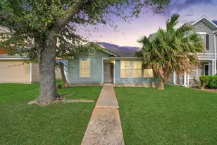 3831 E Traditions Ct, Houston, TX 77082 - Photo 2