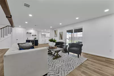 2726 Stetson Lane, Houston, TX 77043 - Photo 10