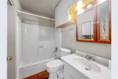 7059 Greenway Chase Street, Houston, TX 77072 - Photo 8