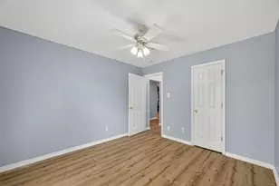 16811 Bougainvilla Ln, Friendswood, TX 77546 - Photo 14