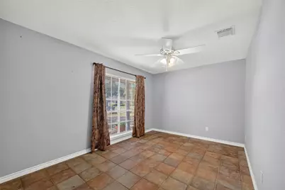 16811 Bougainvilla Lane, Friendswood, TX 77546 - Photo 4