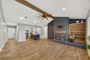 16811 Bougainvilla Ln, Friendswood, TX 77546 - Photo 6