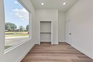 11910 Southview St, Houston, TX 77047 - Photo 30