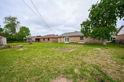 4827 Knotty Oaks Trail, Houston, TX 77045 - Photo 24