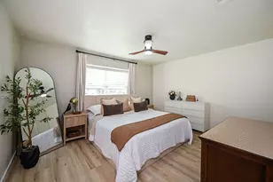 4827 Knotty Oaks Trail, Houston, TX 77045 - Photo 16