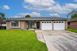 4827 Knotty Oaks Trail, Houston, TX 77045 - Photo 1