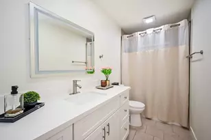4827 Knotty Oaks Trail, Houston, TX 77045 - Photo 18