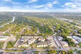 10101 S Gessner Rd, Houston, TX 77071 - Photo 38