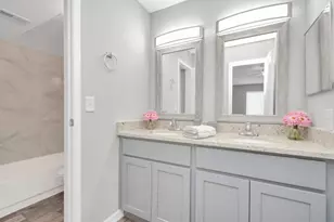 10101 S Gessner Rd, Houston, TX 77071 - Photo 24