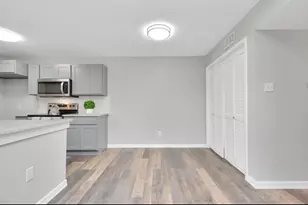 10101 S Gessner Rd, Houston, TX 77071 - Photo 10