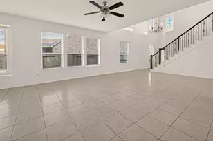 12102 City Trek Ln, Houston, TX 77047 - Photo 8