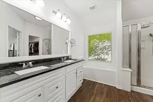 42 Bowie Bend Ct, The Woodlands, TX 77385 - Photo 20