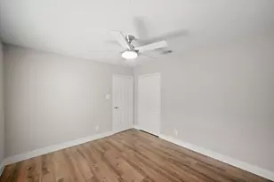 5201 Pease St, Houston, TX 77023 - Photo 10