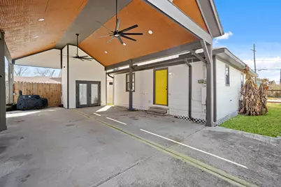 5201 Pease Street, Houston, TX 77023 - Photo 1