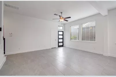 9414 Harvest Bay Court, Missouri City, TX 77459 - Photo 12