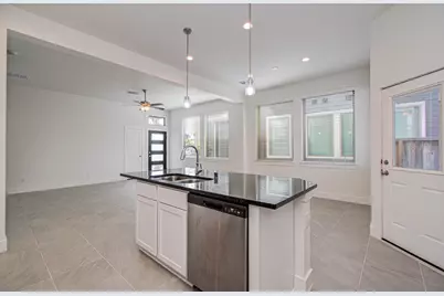 9414 Harvest Bay Court, Missouri City, TX 77459 - Photo 18