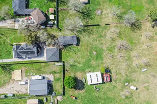 163 Oakland St, Baytown, TX 77520 - Photo 40