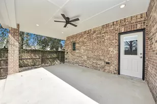7322 Fawnridge Dr, Houston, TX 77028 - Photo 10