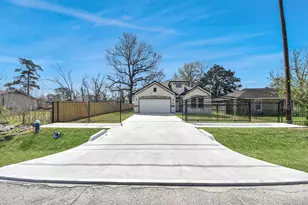 7322 Fawnridge Dr, Houston, TX 77028 - Photo 6