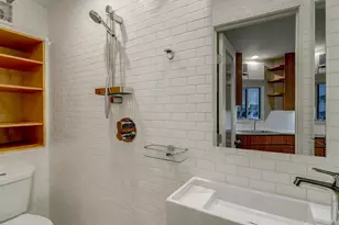 3407 Graustark St, Houston, TX 77006 - Photo 8