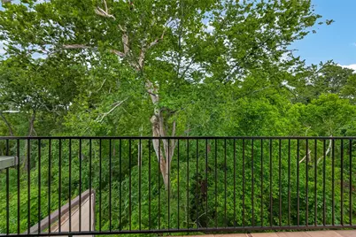 1800 Stoney Brook Drive #30, Houston, TX 77063 - Photo 32